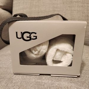 NWT UGG Baby Booties White